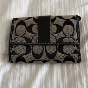 Coach Signature Canvas Trifold Wallet Black Khaki